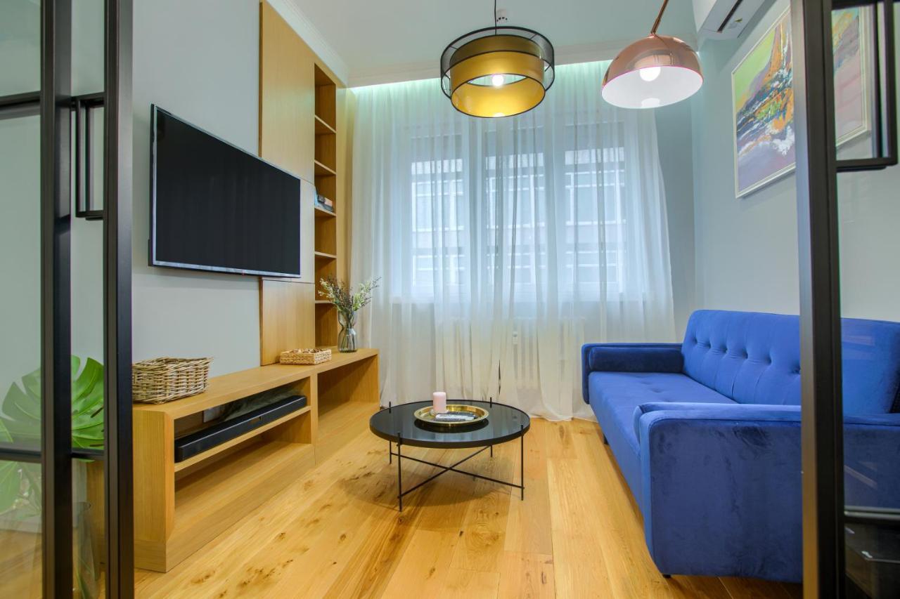 Premium Apartments Lovely 2Bd Near The Parliament Sofia Exterior photo