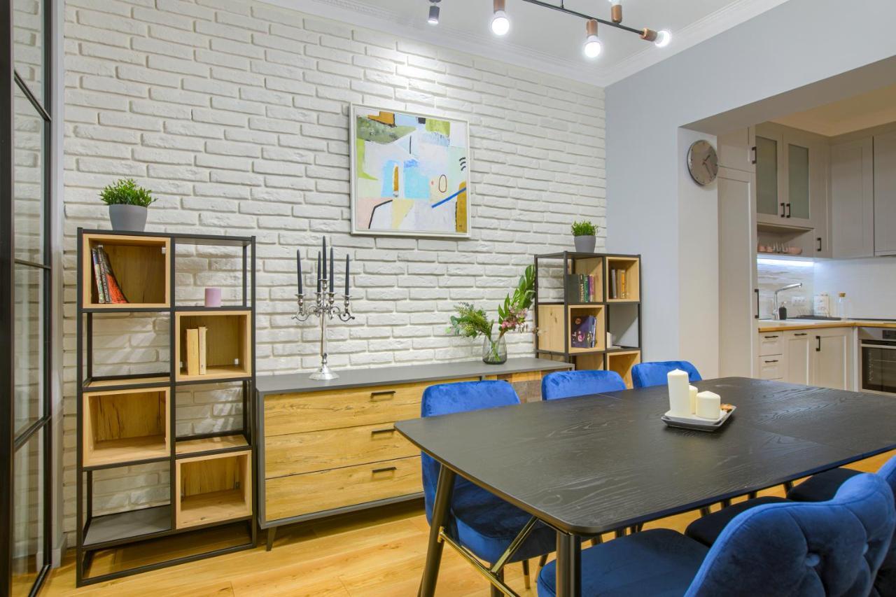 Premium Apartments Lovely 2Bd Near The Parliament Sofia Exterior photo
